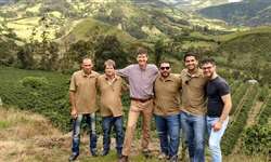 Agricultor familiar vence Concurso de Qualidade do Café e viaja à Colômbia