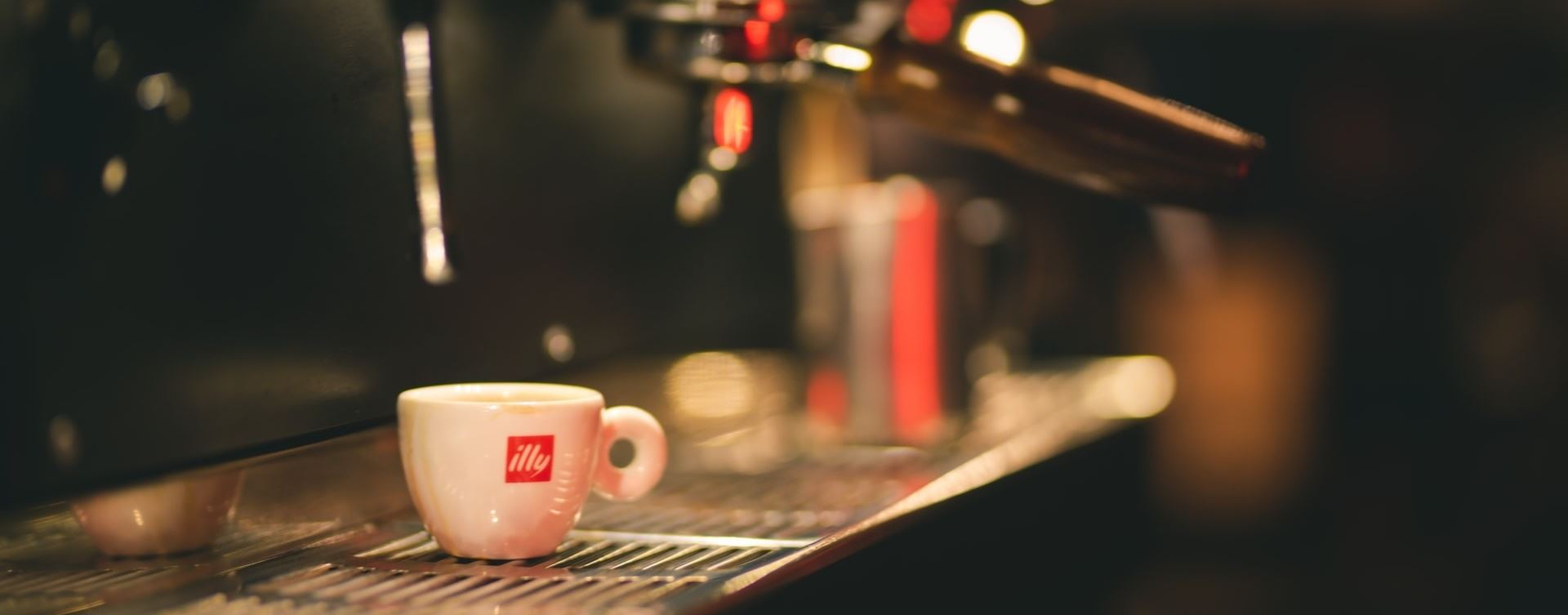 illycaffè recebe certificação por bom desempenho social e ambiental