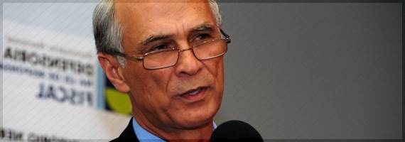 Andrade comemora aprovação de projeto que cria Anater